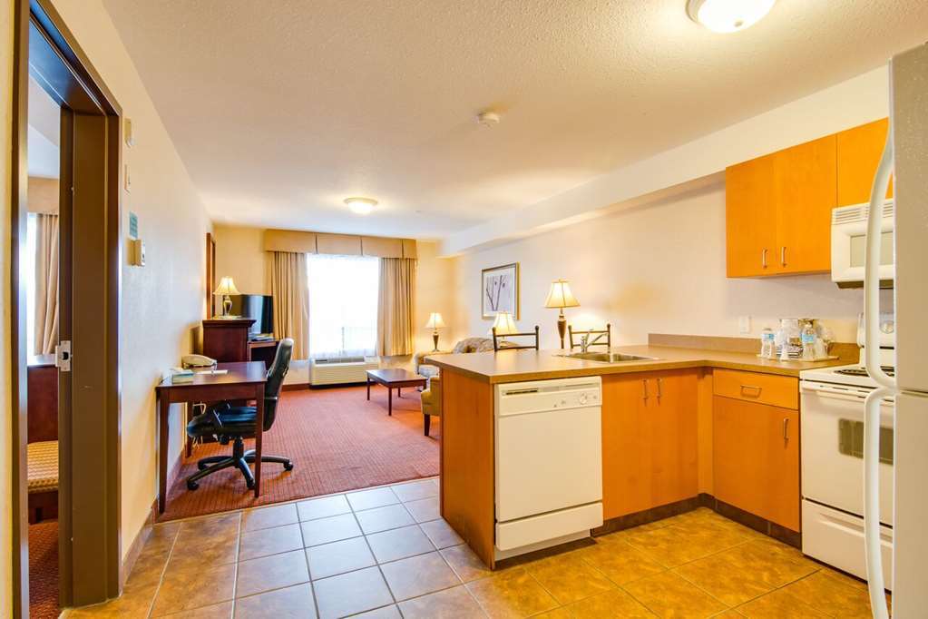 Peavine Inn & Suites High Prairie Номер фото