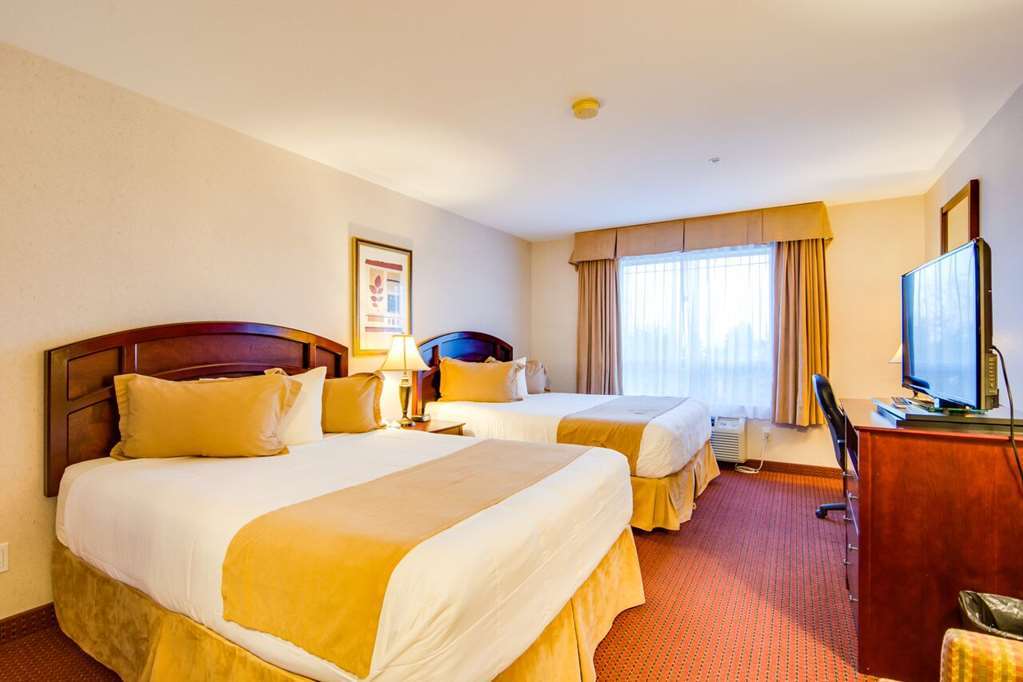 Peavine Inn & Suites High Prairie Номер фото