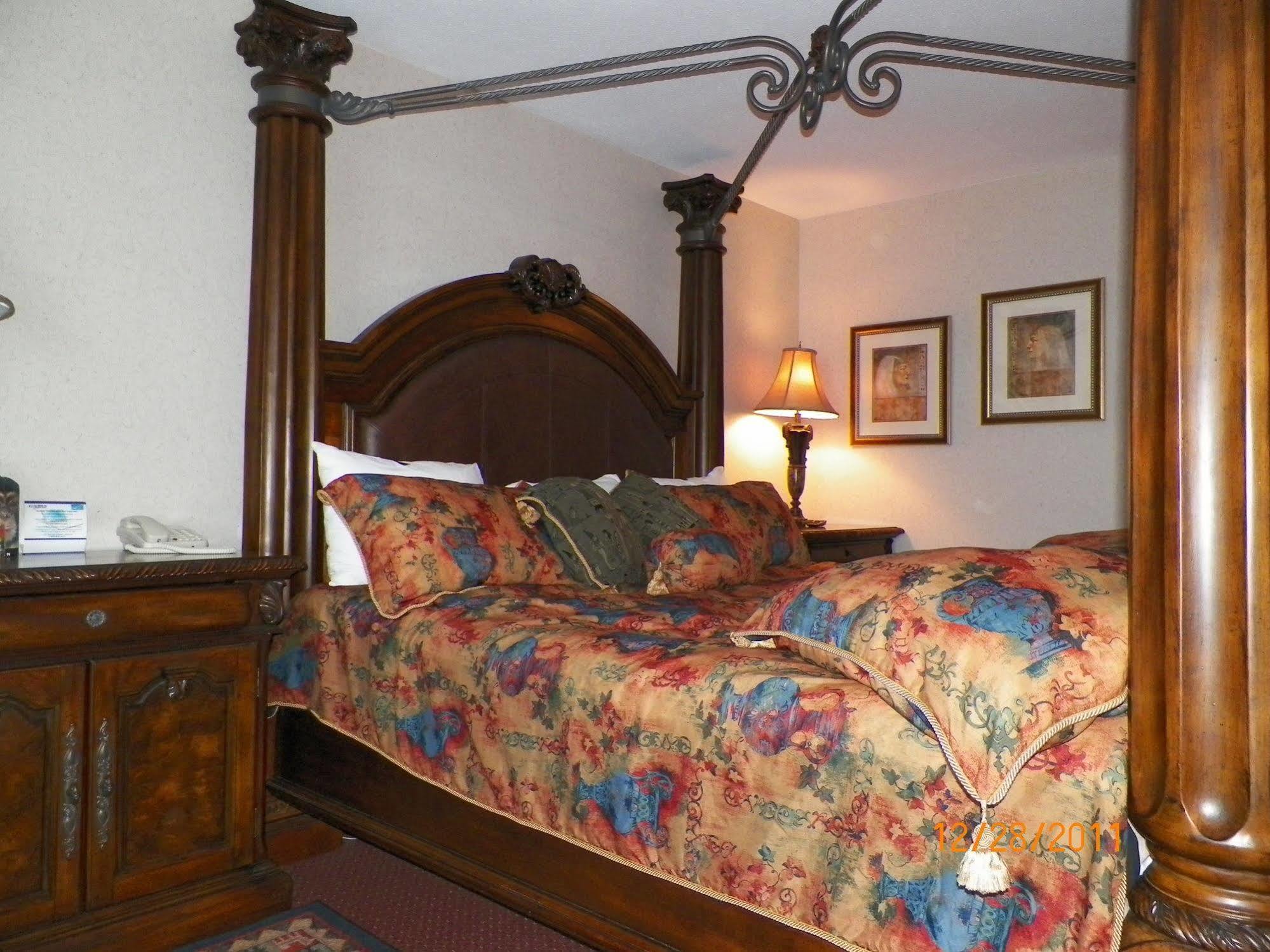 Peavine Inn & Suites High Prairie Екстер'єр фото